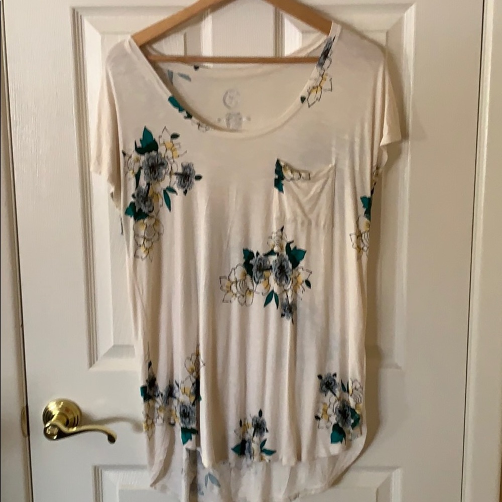 Floral tee